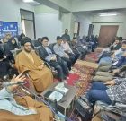 دیدار دانشجویان افغانستانی عضو مرکز تبیان در دانشگاه‌های قم با حسینی مزاری؛ تأکید بر نقش آنان در تحولات آینده افغانستان