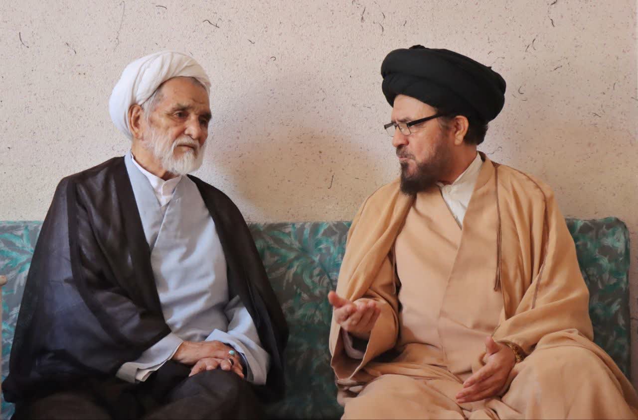 دیدار مسئول دفتر مرکز تبیان افغانستان در خراسان رضوی با رئیس دفتر آیتالله العظمی فیاض (ره) در مشهد؛ تأکید بر تداوم راه و اندیشه آن مرجع فقید دیدار مسئول دفتر مرکز تبیان افغانستان در خراسان رضوی با رئیس دفتر آیتالله العظمی فیاض (ره) در مشهد؛ تأکید بر تداوم راه و اندیشه آن مرجع فقید